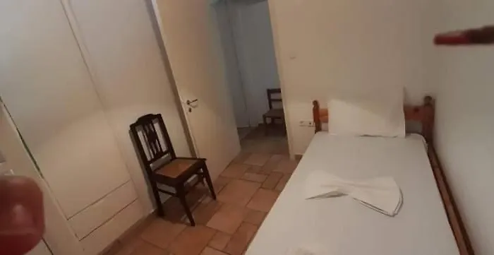 Soile Georgia-House